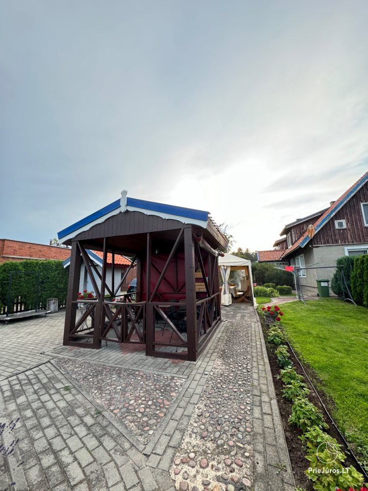 Two rooms apartment with separate entrance, terrace, Wifi in Nida