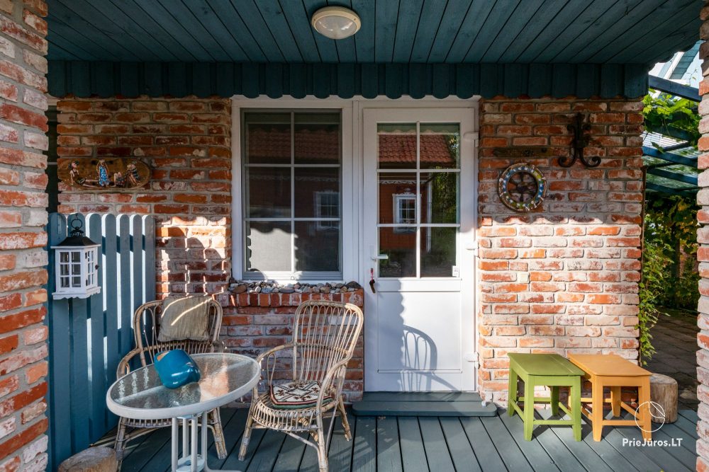 One-room apartment on the ground floor with a separate entrance and terrace (2+2) - Zefyras