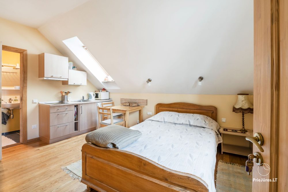 Single-room apartment on the 1st floor with a separate entrance (for 2 persons) - "Pie"
