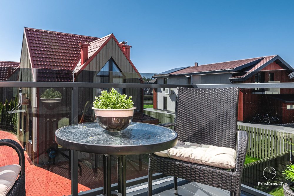 Zalia kopa apartment for six persons in Kunigiskes. Just 300 meters to the sea!