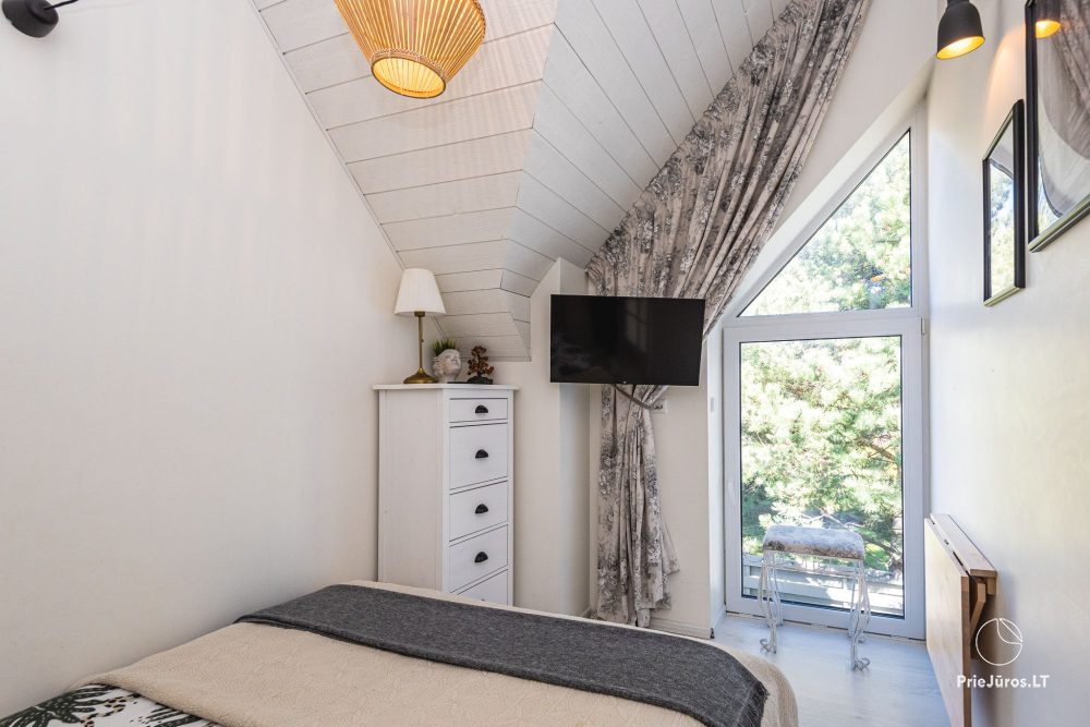 Zalia kopa apartment for six persons in Kunigiskes. Just 300 meters to the sea!