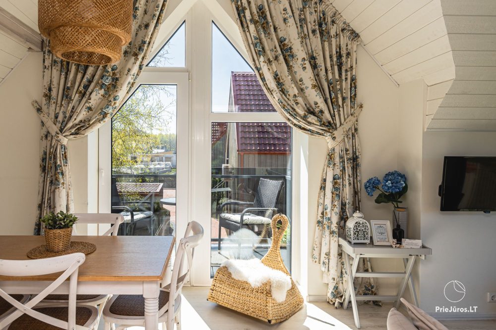 Zalia kopa apartment for six persons in Kunigiskes. Just 300 meters to the sea!