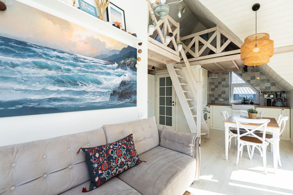 Zalia kopa apartment for six persons in Kunigiskes. Just 300 meters to the sea!