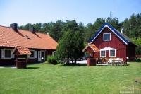 Guest house in Preila: near the lagoon, large territory, children's playground, WiFi, Lithuanian film "Uncle, Rokas and Nida" was filmed. Curonian Spit, Lithuania