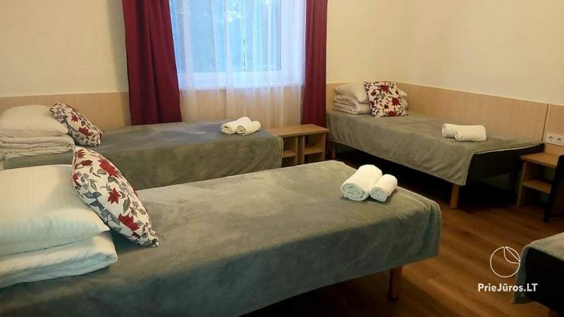Villa Giruliai, rooms or beds for rent (10EUR) with shared kitchen, WC and shower