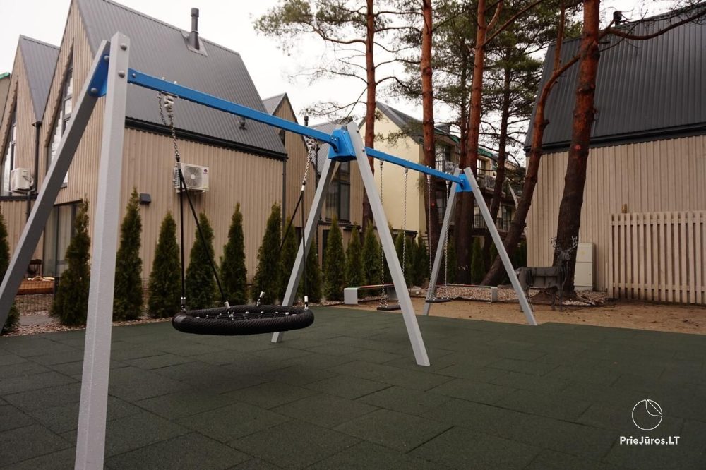 Kontininku apartment с бассейном возле леса в Кунигискяй