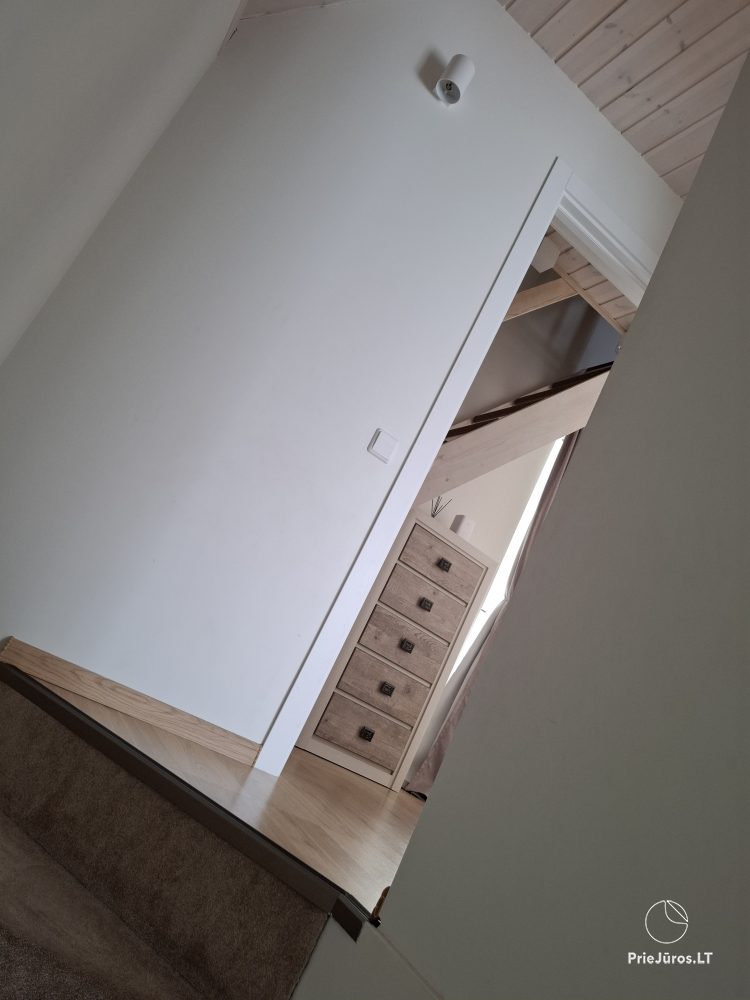 Уютный, новый коттедж для отдыха в Паланге