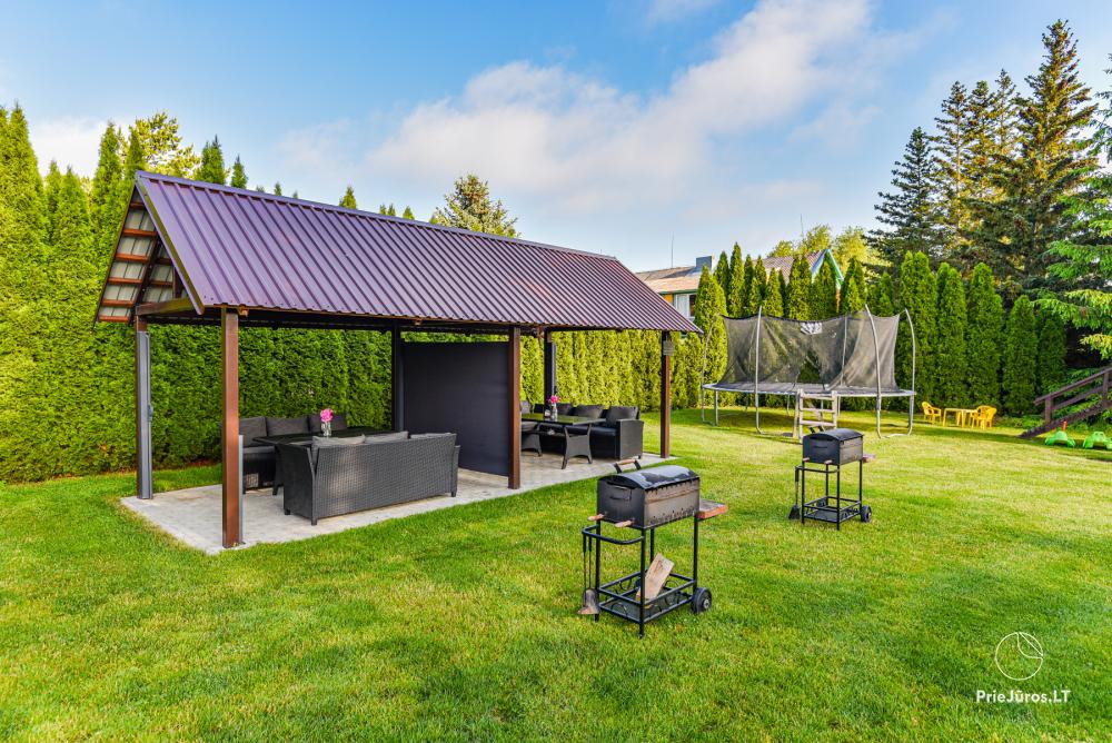 Rooms for rent in Karklė - Gintaro sodyba. Yard, summerhouse, hot tub