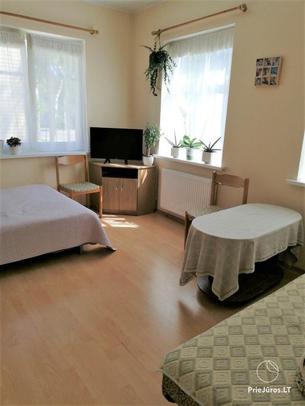 Room or flat in private house