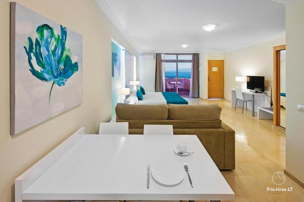 Kn Aparthotel Panorámica - это гостевой дом на Тенерифе.