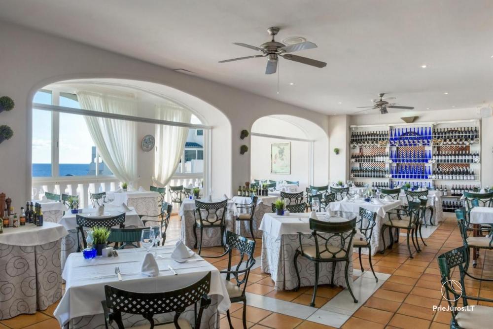 Отель Santa Barbara Golf and Ocean Club By Diamond Resorts на Тенерифе