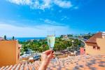 Апартаменты Lujoso apartamento de 3 dormitorios con y panorámica vista mar на Тенерифе