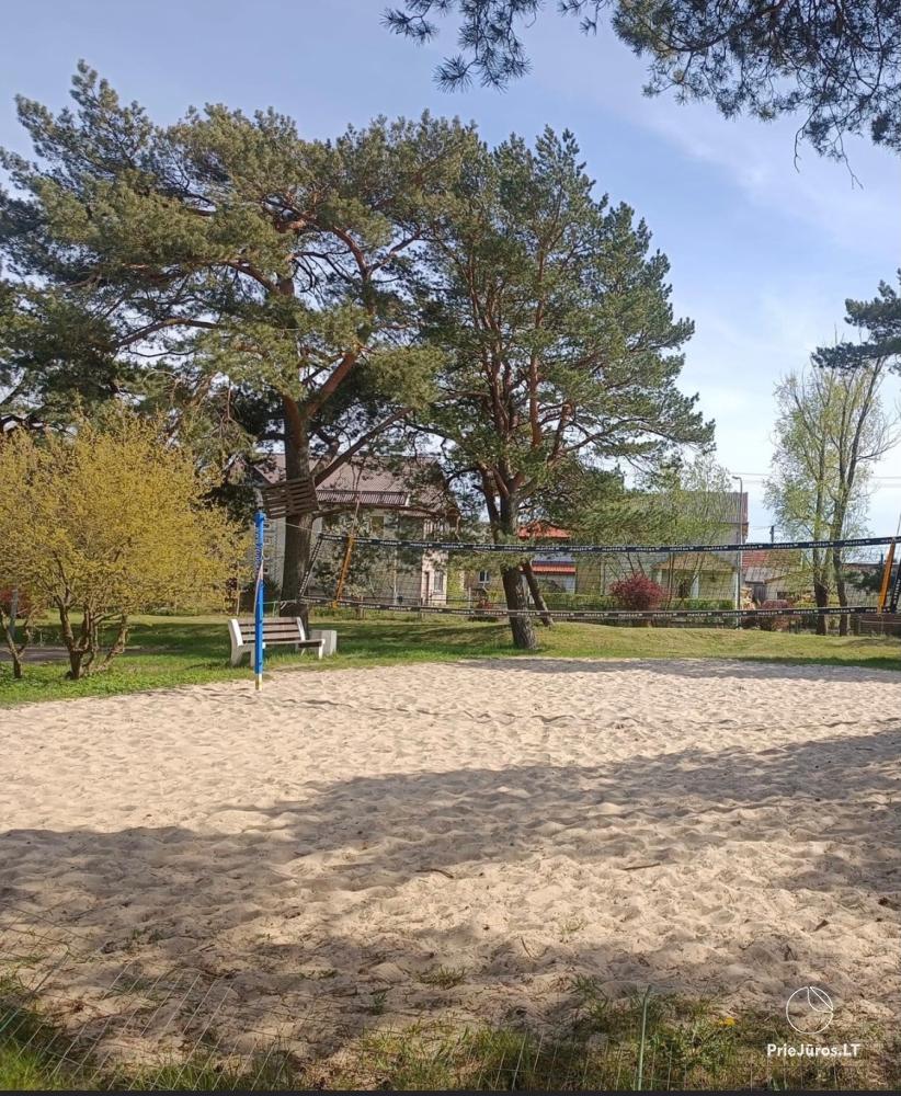Guest house by the sea in Melnrage