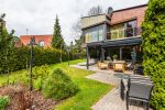 Luxury townhouse with backyard in Palanga 200 m from Botanical Park