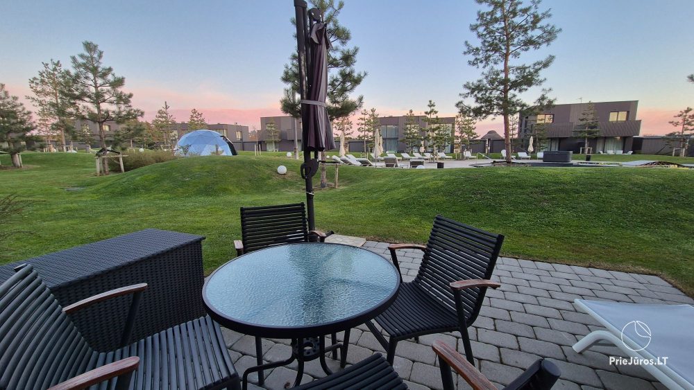 Basom home – My sea 3, Kunigiškiai – apartments with a terrace next to an eco pool, beautiful green area