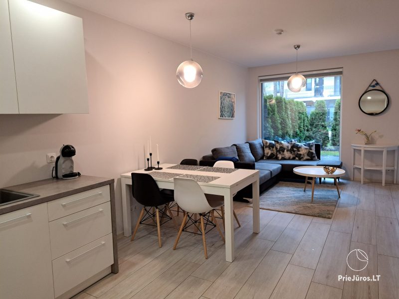 Cottage with yard for rent in Palanga