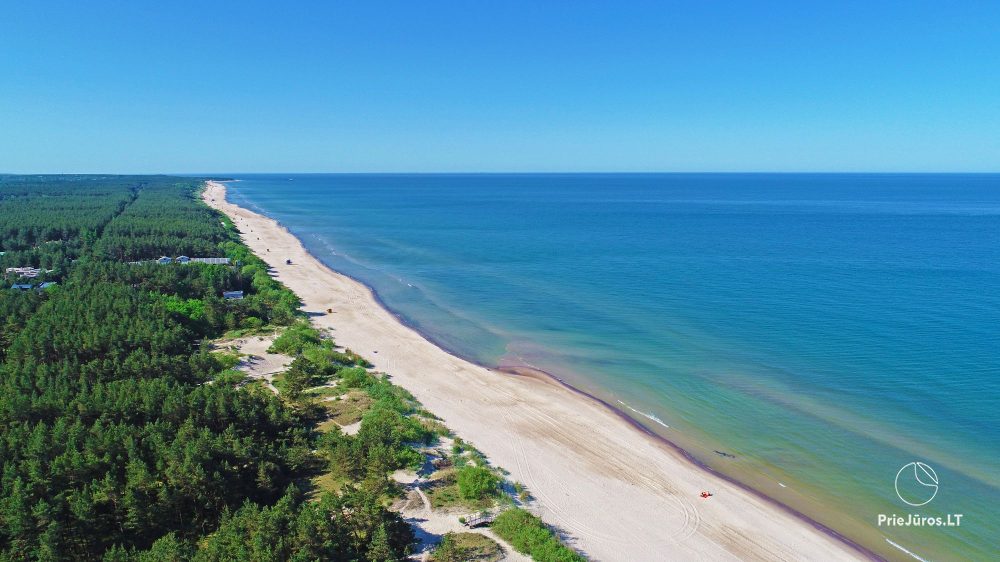 Новые апартаменты в Паланге «Birutės12» – 400 м до морского пляжа. Отдельные входы, двор