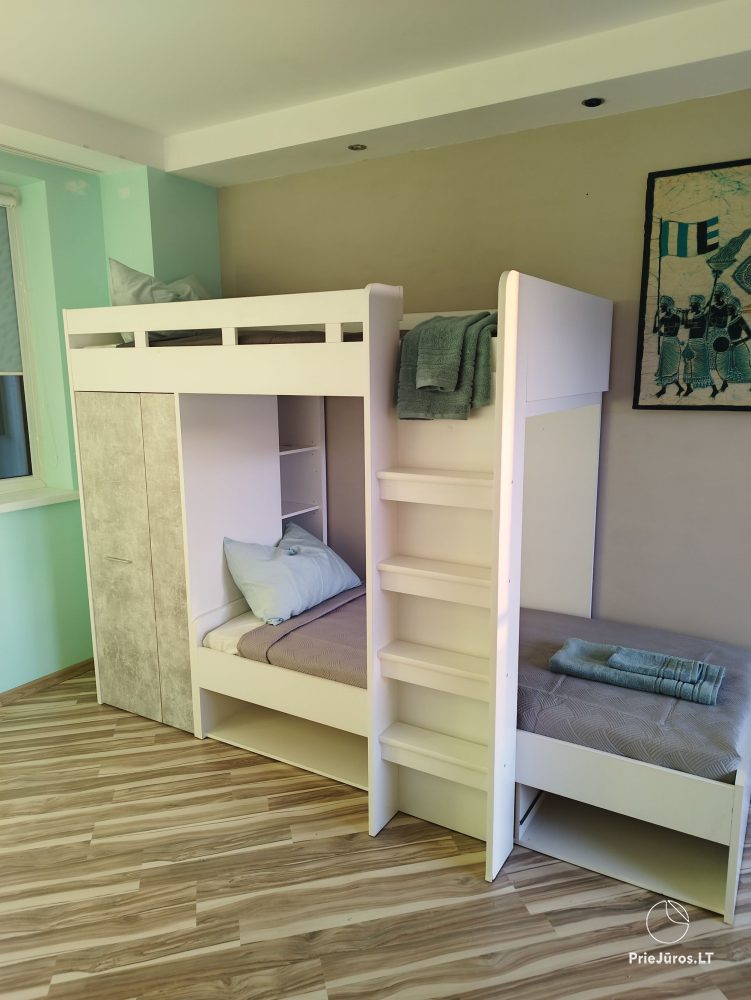 Seaside Breeze Cottage in 1 Melnragė, right by the sea