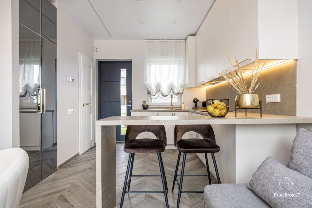 Sea Life home – Kunigiškiai – stylish two-bedroom cottage, pool in the yard