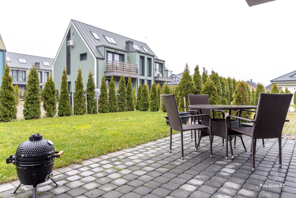 Apartment with heated pool and large terrace in Kunigiskiai. 800 meters to the sea