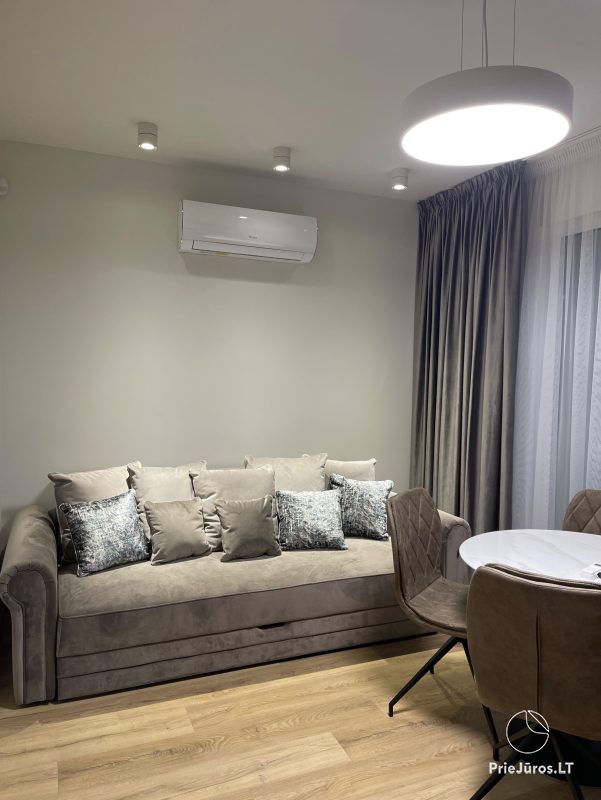 One bedroom apartment with pool