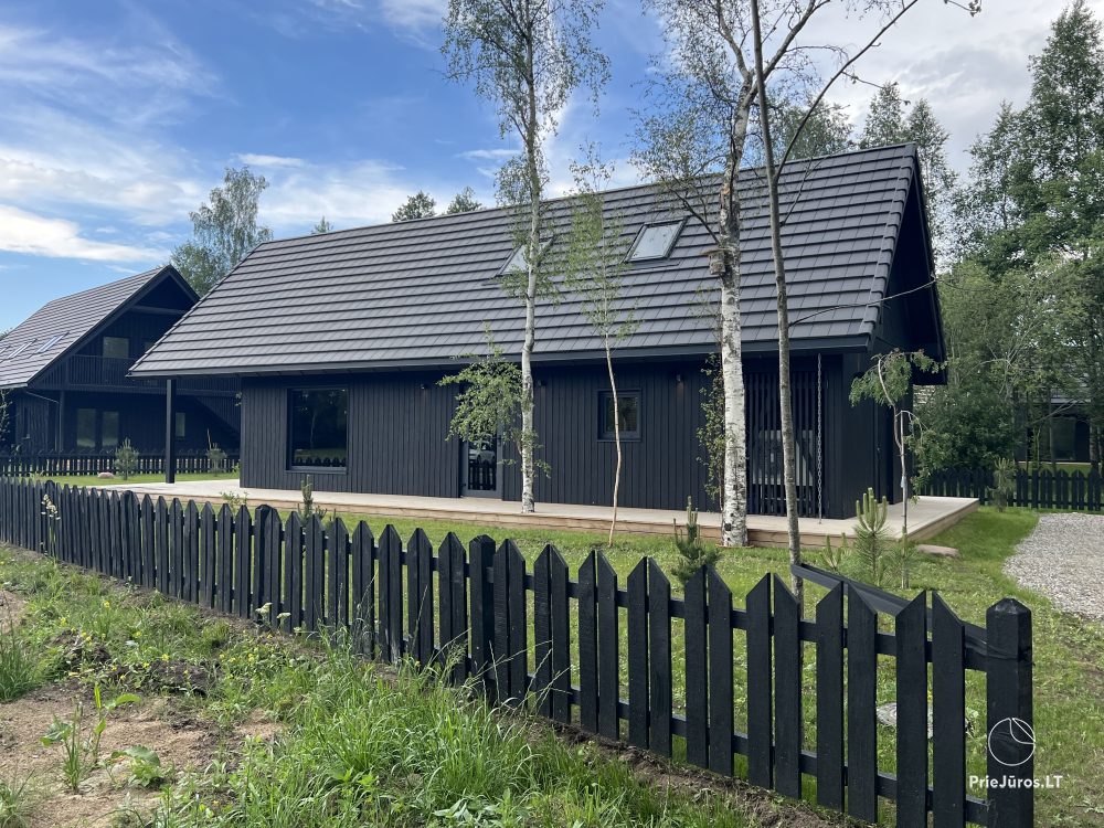 Spacious (80 sq.m) three bedroom house in Sventoji. For 2-3 families, up to 10 persons - 1