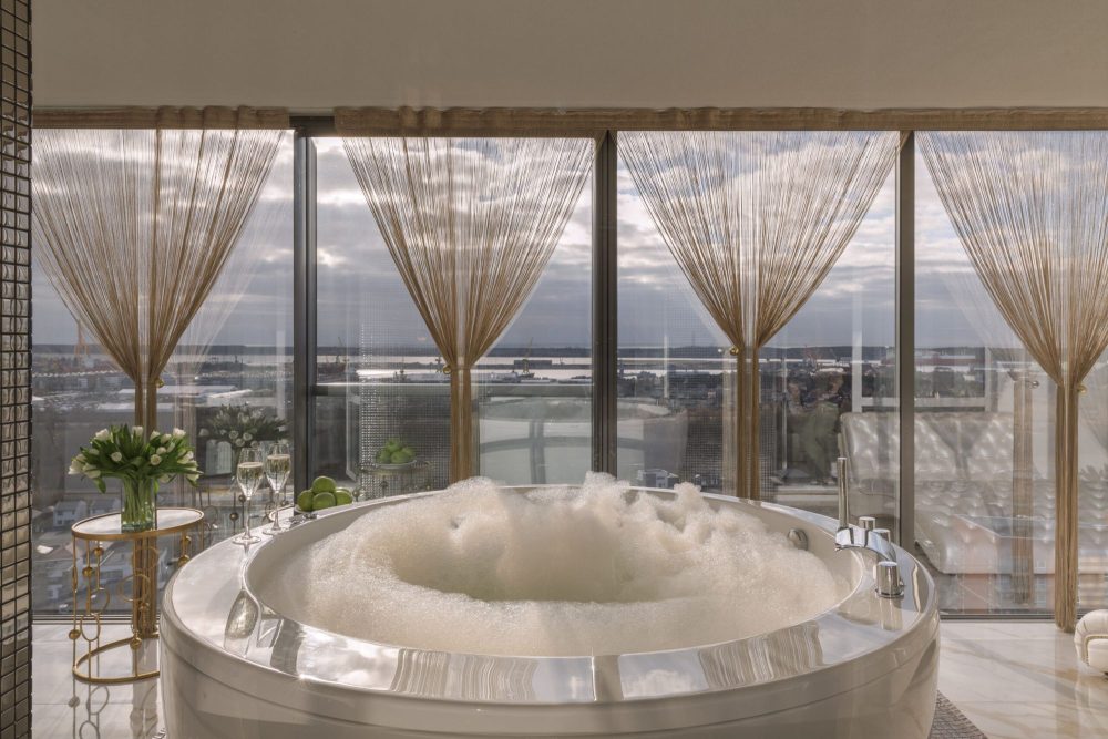 Apartments in Klaipėda with Jacuzzi and sea panorama – Liuksai.lt - 1