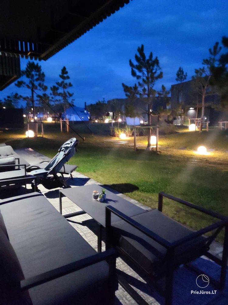 2-room apartment for rent with private terrace, parking space, storage room.