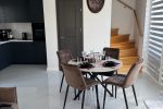 We invite you to stay in a newly renovated 2-story cottage in Kunigiškės, Vingio st.