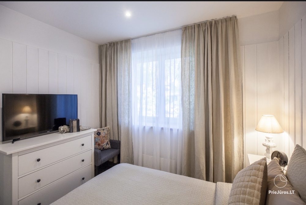Fairy Tales of the Sea. Cozy first-floor apartment is perfect for up to 4 guests!
