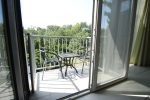 Apartment for rent for 6 people, 300 meters from the sea