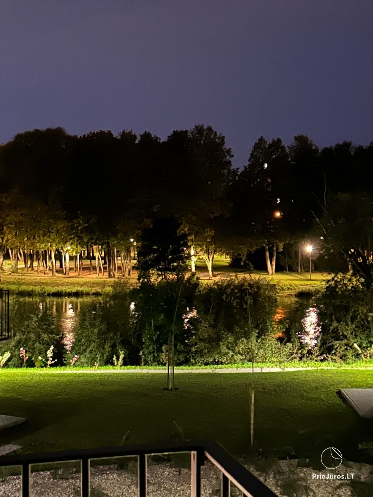 Park Apartments in Central Klaipėda. New, Cozy 3-Room Apartment with Lake View, Near the Old Town.