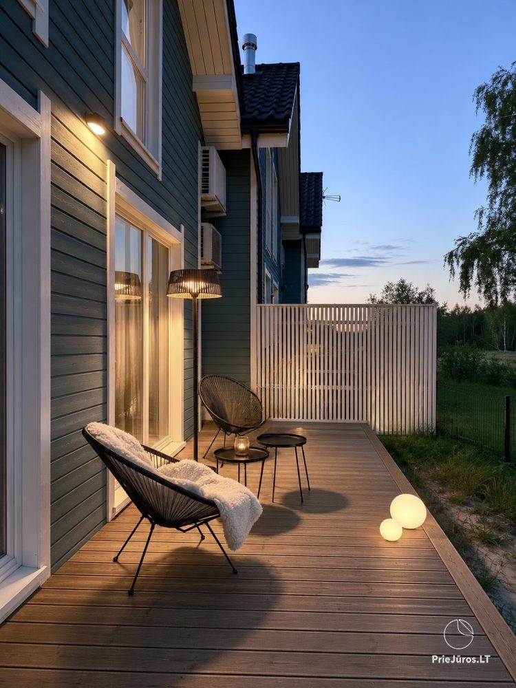 Cottage in Monciškės. 150 m from the sea with a view to a grove. Barefoot by the Sea. - 1