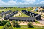 Sunset House Свенцеле