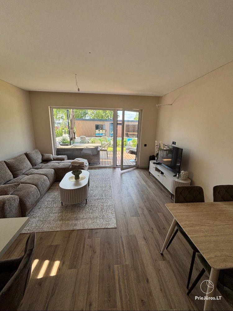 Cottage for 6-8 persons with Pool