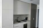 Уютные апартаменты для двоих с балконом и видом на бассейн
