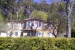 Two and three rooms apartments in Juodkrantė. The yard has a arbors, outdoor furniture, barbecue places.