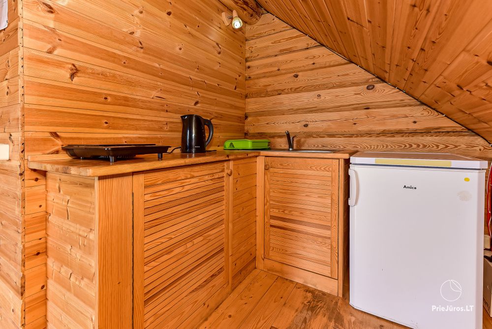 Two rooms apartment and rooms for rent in Sventoji, in wooden house