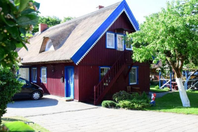 Cosy apartments for rent in an old fisherman's house in Nida