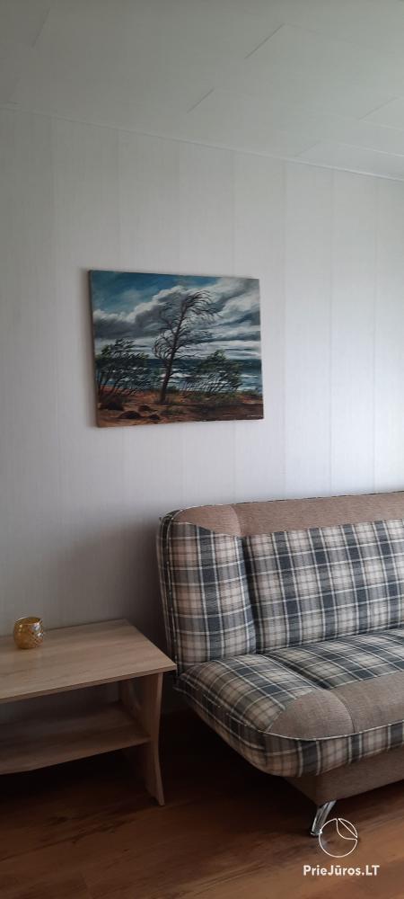 Studios in summer house near the sea