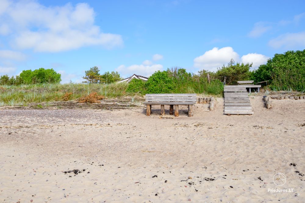 Sea-view rooms and holiday cottages for rent in Sventoj Kopa-Jūra