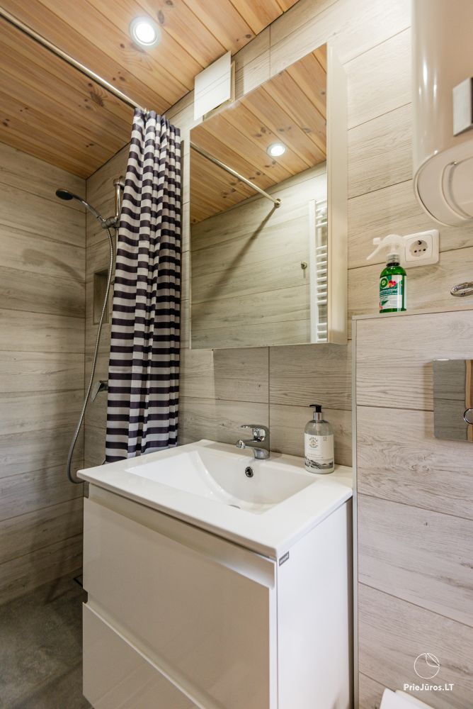 Sea-view rooms and holiday cottages for rent in Sventoj Kopa-Jūra