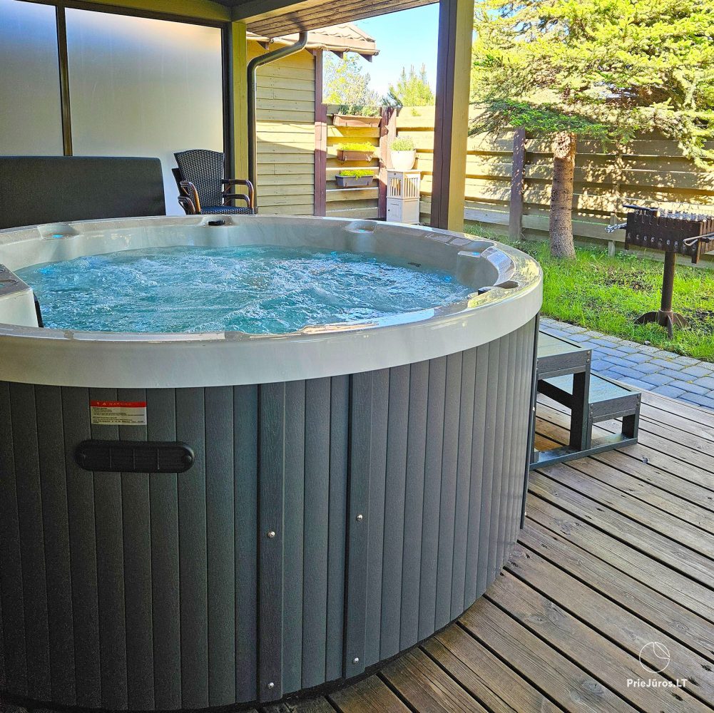 Townhouse with Jacuzzi for rent in Palanga for 4+2 persons Baure