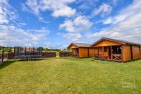 Wooden houses, rooms and apartments in Sventoji