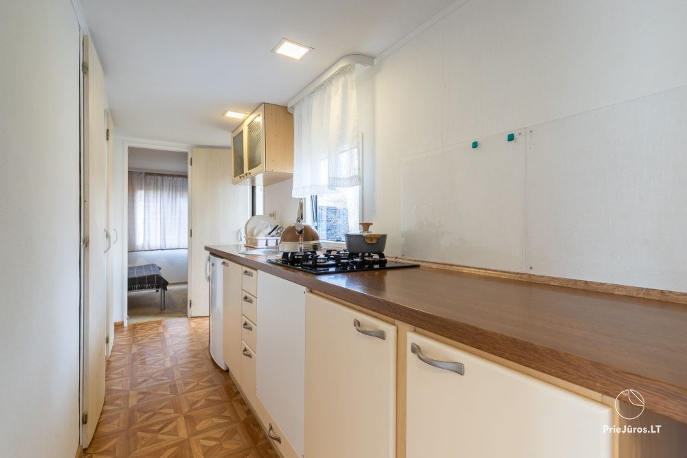 Holiday houses and rooms with amenities for rent