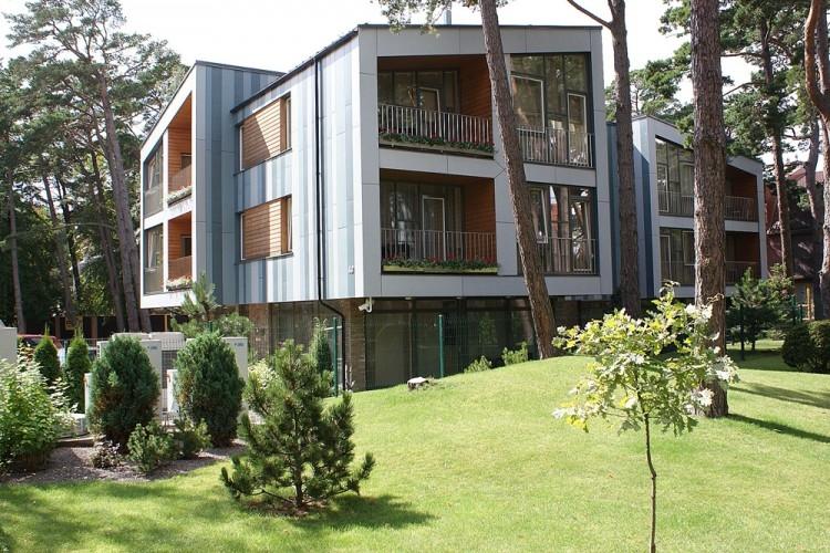 Guest House in Palanga Astuoni **** – luxury suites in prestigious place