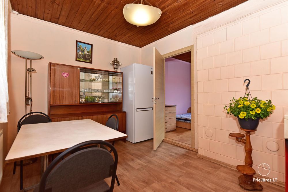 Rooms for rent in Giruliai