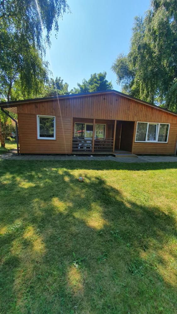 Room rent in wooden holiday houses at the sea