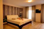 Гостевой дом Floros simfonija рядом с морем (400м), в центре