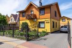 Villa Dalija - house for 2 families, modern rooms for 3-4-5-6 persons with kitchens in the old town of Palanga 500 meters from the sea